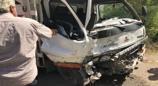 Oltu’da trafik kazası: 2 yaralı