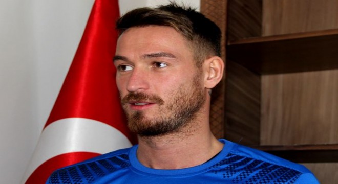 Şişmanoğlu Süper Lig’de 166 maçta 42 gol attı
