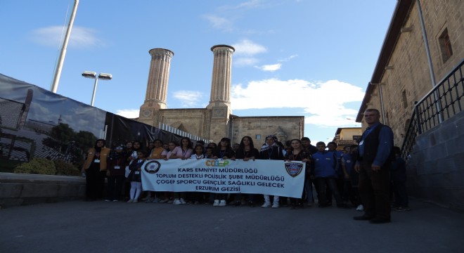 TDP’den Karslı öğrencilere Erzurum gezisi