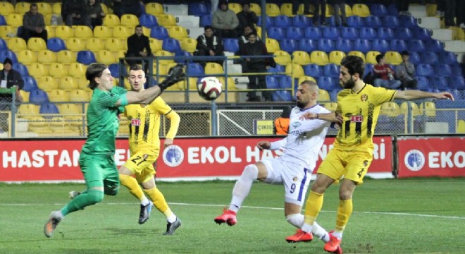 TFF 1. Lig: Menemenspor: 3 - Eskişehirspor: 1