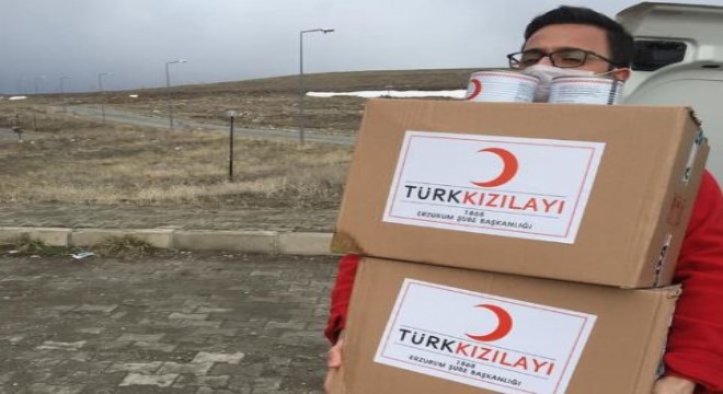 Türk Kızılayı ihtiyaç sahiplerinin yardımına koştu
