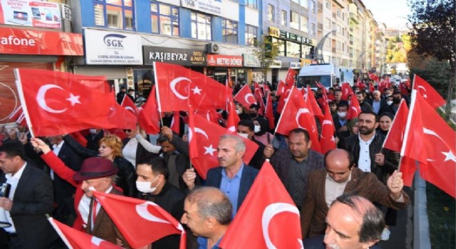 Türkkan Hakkari’de protesto edildi
