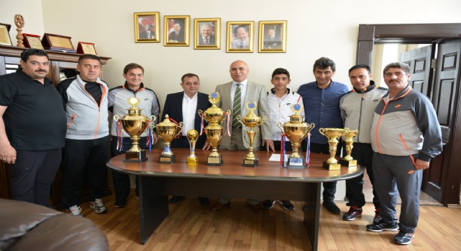 Yakutiyespor, Gençliğin Spor Okulu