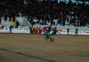 Büyükşehir’de 4 maçta 19 futbolcu forma giydi