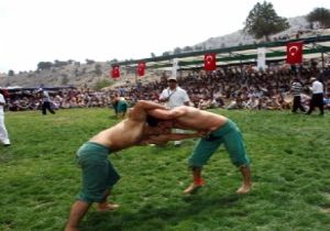 Karaçoban Karakucak Güreşleri 19 Haziran da