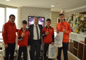 Karatede Erzurum’u gururlandırdılar