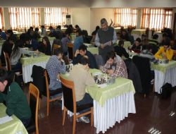 Üniversiteliler satrançta yarıştı