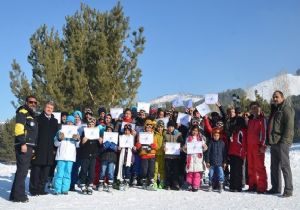 OBM’den kayak eğitimi desteği