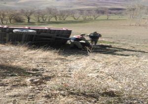 Taşağıl’da traktör şarampole yuvarlandı: 1 ölü