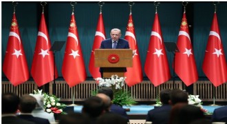 ‘Türkiye'yi yüceltmenin mücadelesini veriyoruz’