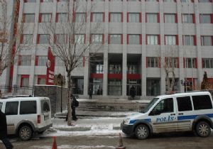 Dinleme operasyonunda Erzurum dan 2 gözaltı
