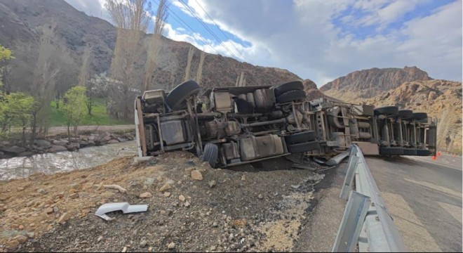 'Ölüm Virajı'nda yine kaza