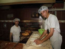 Ramazan pidesinde ‘altın’ sürprizi