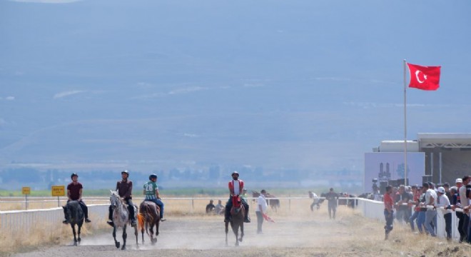 20 ilden 120 yarışmacı Erzurum'da buluştu