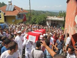 Ereğli şehidine ağladı 