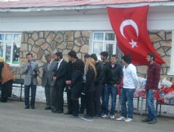 Çiğdemli Köyü’ne 23 Nisan sürprizi