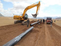 Karayazı’dan Bitlis’e Doğalgaz hattı