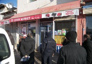 Polis işyeri soyguncusunu arıyor