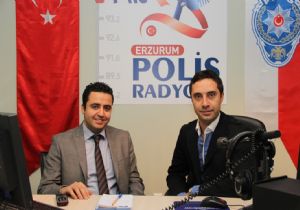 Polis Fm de Yüksek Öğretim ve ekonomi sorgulaması