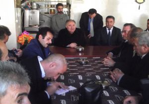 Yılmaz Tekmanlılarla istişare etti