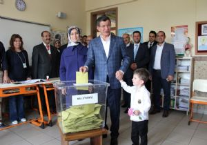 Davutoğlu: ‘Allah hayırlı etsin’