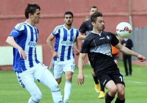 Altay Play Off’a havlu attı