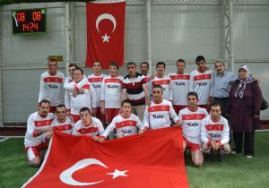 Engelliler futbolda yarıştı