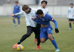 Büyükşehir 3 attı, yedi gol yedi