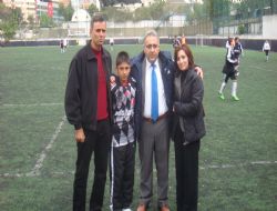Taş atmadı, gol attı, Beşiktaş, Ozan ı kaptı 
