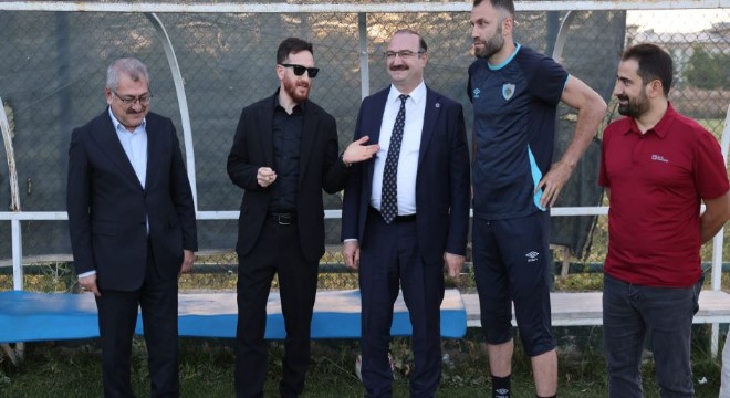 ATAUNİV'den Erzurumspor'a motivasyon desteği
