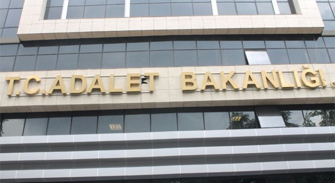 Adalet Bakanlığı'na 20 bin personel alınacak