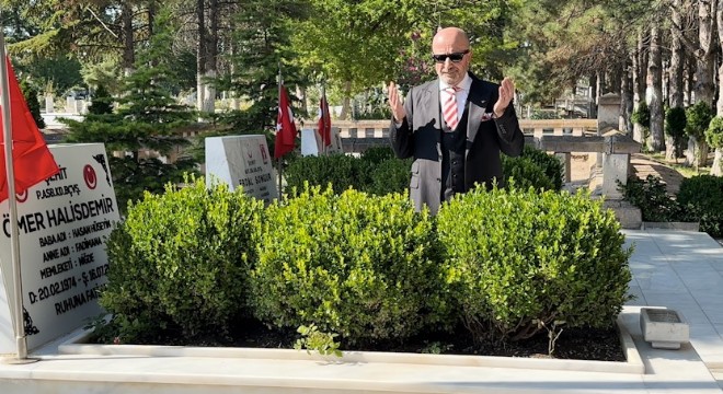 Aksakallı: Şehit Halisdemir ihanete 'dur' demiştir