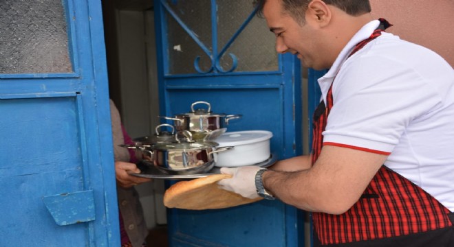 Aksu dar gelirli aileleri sevindirdi