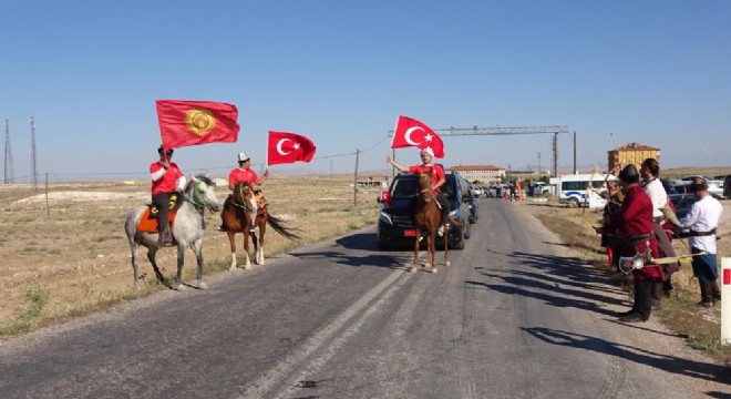 Anadolu'dan Bişkek'e 'Manas Ruhu' köprüsü