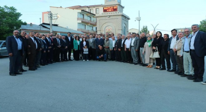 Aşkale KaymakamıOğuztürk'e duygu dolu veda