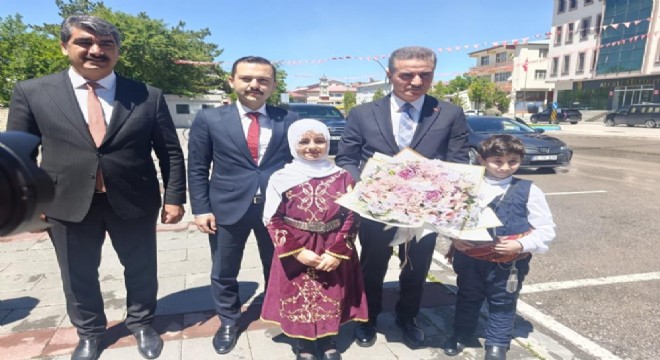 Aşkale Vali Baruş'u ağırladı
