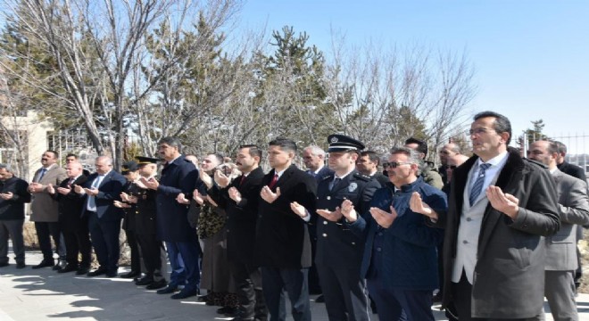 Aşkale’de Çanakkale şehitleri dualarla anıldı