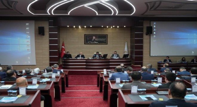 Baruş kamu yatırımlarını değerlendirdi