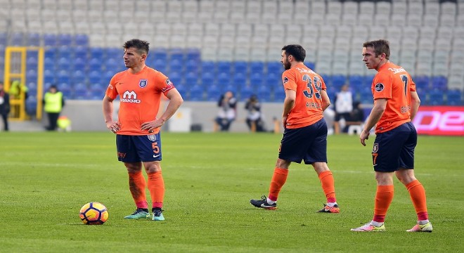 Başakşehir’den kadro açıklaması