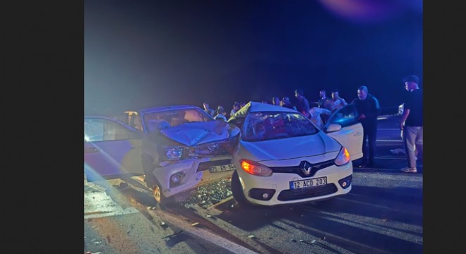 Bingöl yolunda trafik kazası: 3 yaralı