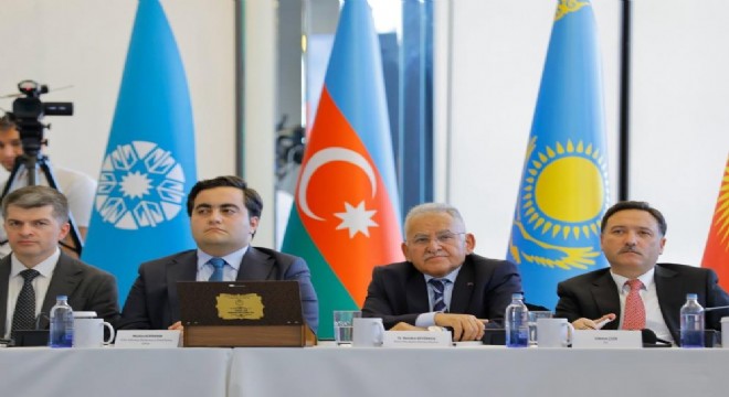Büyükkılıç'tan, bir, beraber ve dayanışan Türk Dünyası vurgusu