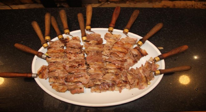 Cğ kebap   Dünyanın En İyi 100 Türk Yemeği  listesinde