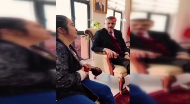 Çiftçi, down sendromlu Kısmet ile görüştü