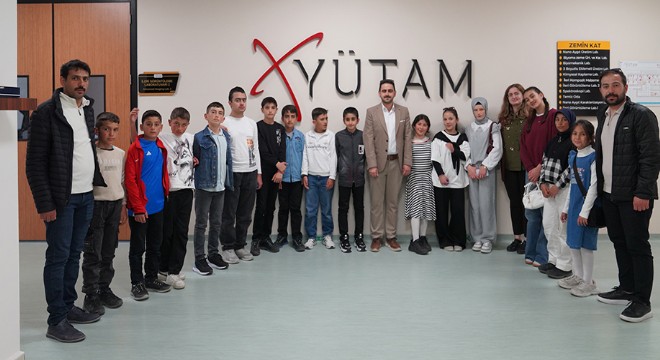 ETÜ, Kandilli Güvenç Ortaokulu öğrencilerini ağırladı