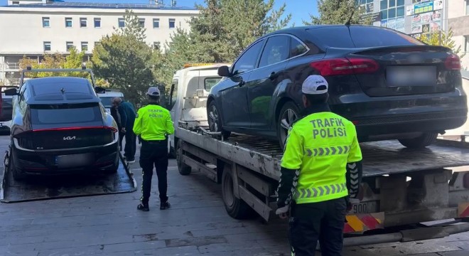 Ehliyetlerine el konuldu