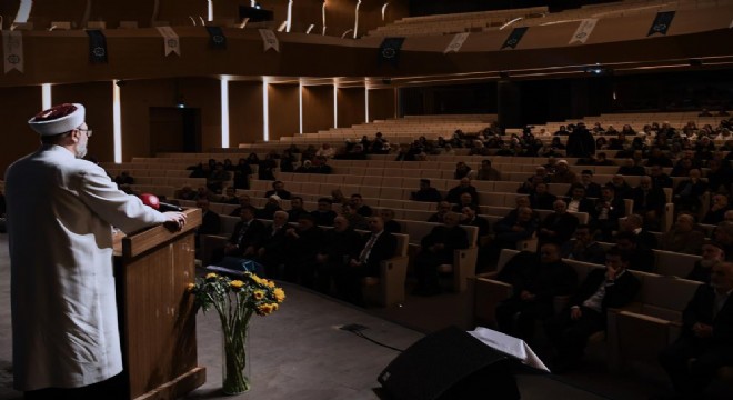 Erbaş:  Vakıflara sahip çıkmamız lazım 
