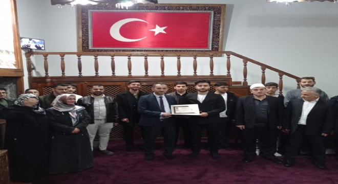 Erdoğan hafızlarla bir araya geldi