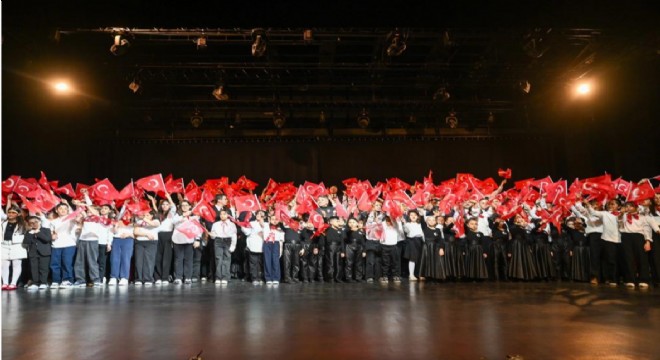 Erzurum’da 23 Nisan renkli ve coşkulu geçti