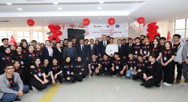 Erzurum'da TÜBİTAK 4006-B Bilim Fuarı