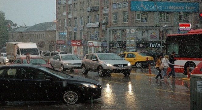 Erzurum’da araç sayısı 159 bin 731’e yükseldi